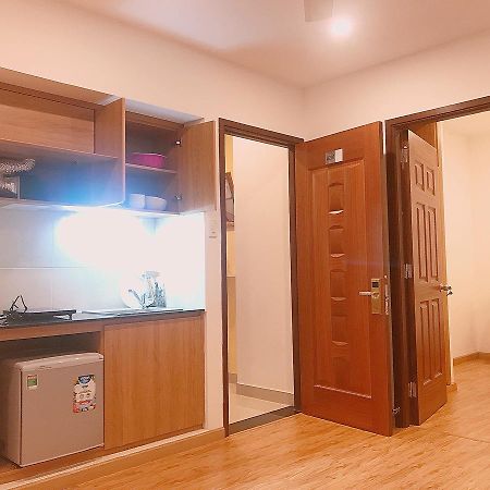 Crown Apartment Thành Pho Ho Chí Minh Esterno foto